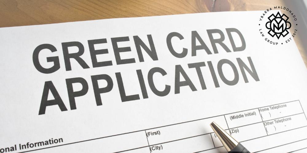 Abogado de ajuste de estatus en Phoenix