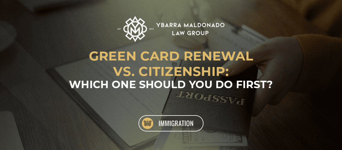 Green Card Renewal vs. Citizenship (1)